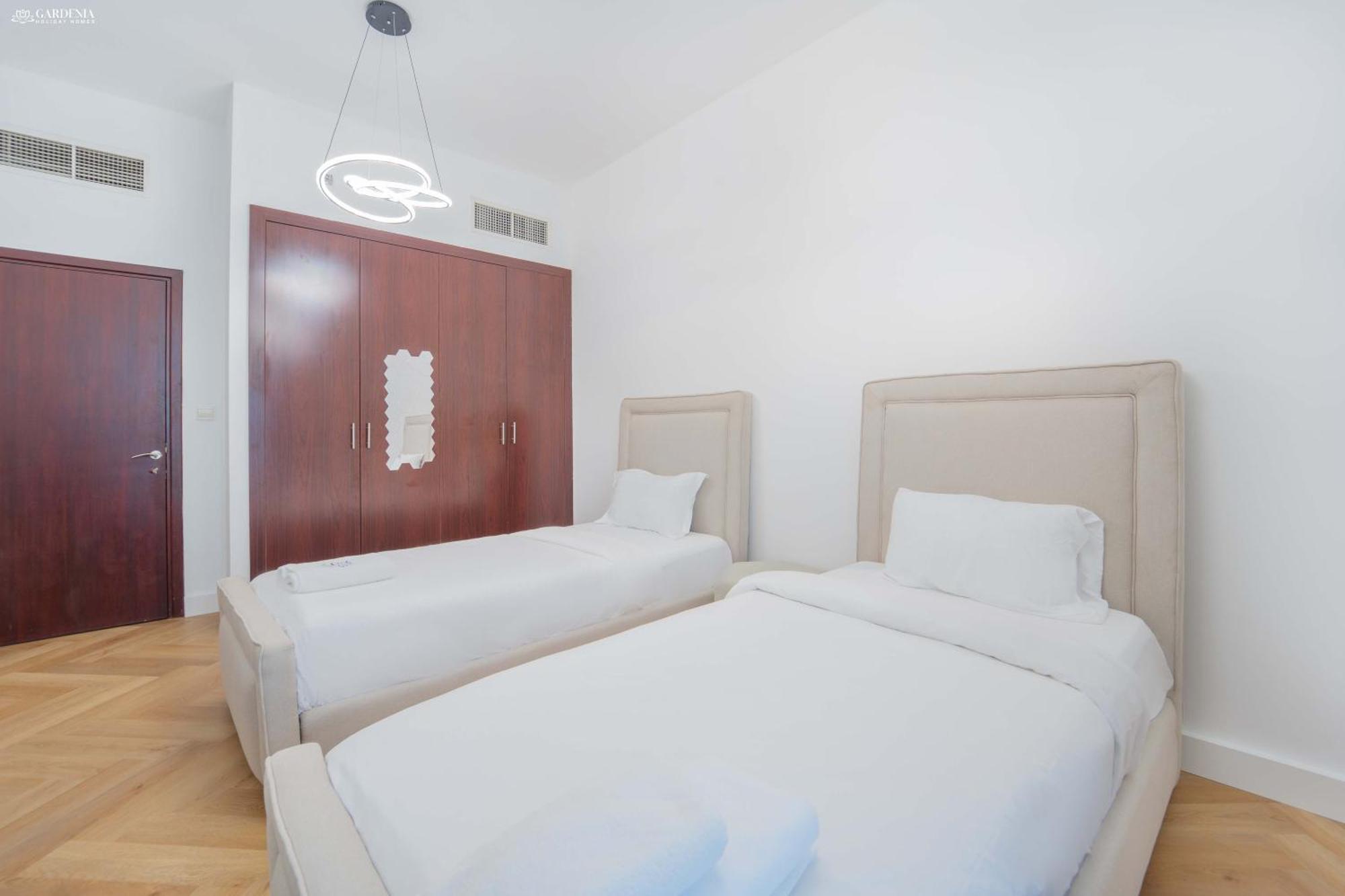 Jbr Amwaj 4 , Upgraded Sea And Ain Dubai Views, 2M Walk To Beach By Gardenia Suitse المظهر الخارجي الصورة